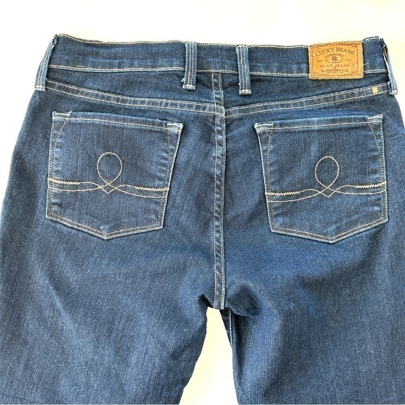 Lucky  Brand cropped jeans, Sofia Skinny, in a stretch denim - Picture 8 of 15